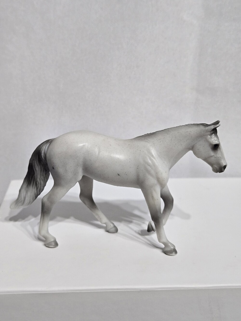 Breyer Classics Grey Selle Français Warmblood Mare (#941) model horse Excellent
